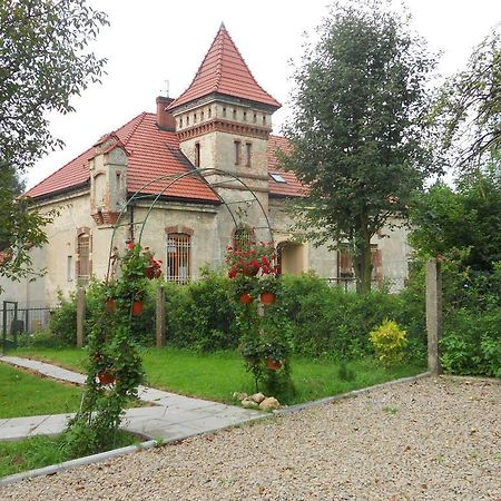 Dwor W Boleniu Villa Luaran gambar
