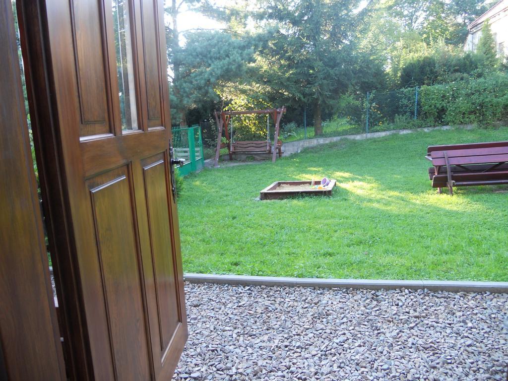 Dwor W Boleniu Villa Luaran gambar
